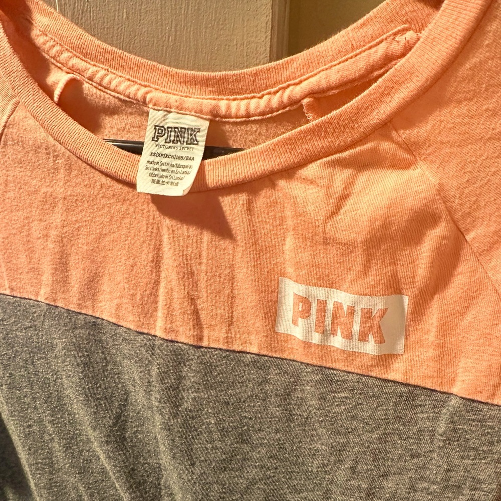 VS shirt